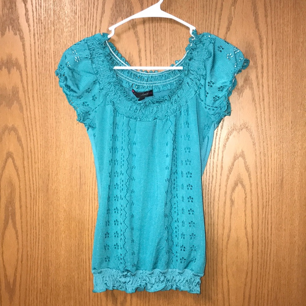 TEAL TOP BLOUSE WITH CUTE DETAIL